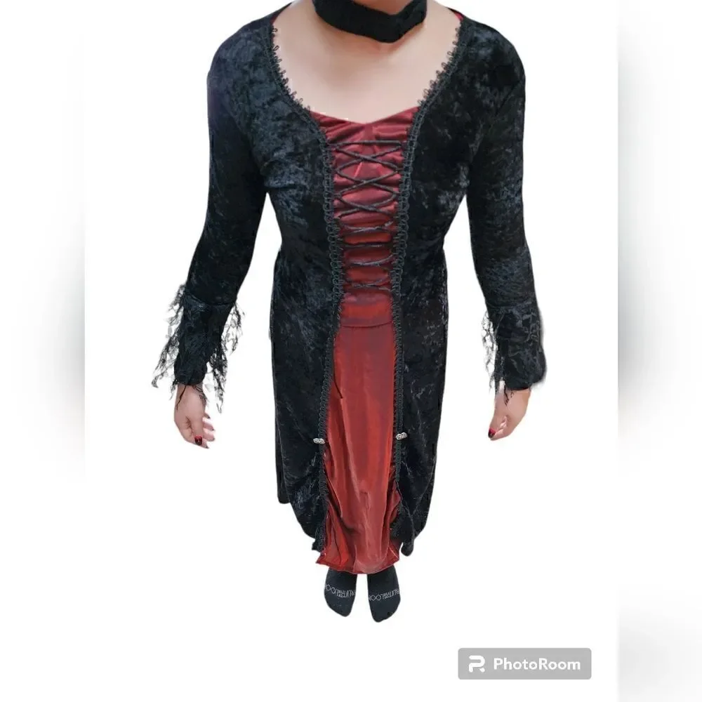 Girls Gothic Vampira Halloween costume